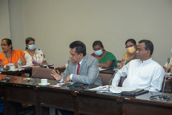 Parliament of Sri Lanka - Committee News - Prepare a more efficient ...