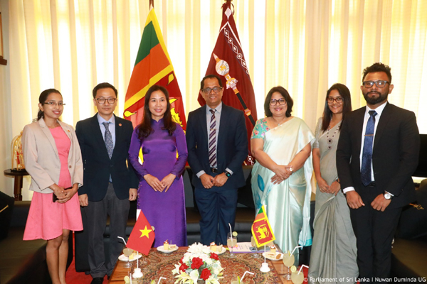 Parliament of Sri Lanka - News - The Vietnamese Ambassador meets the ...