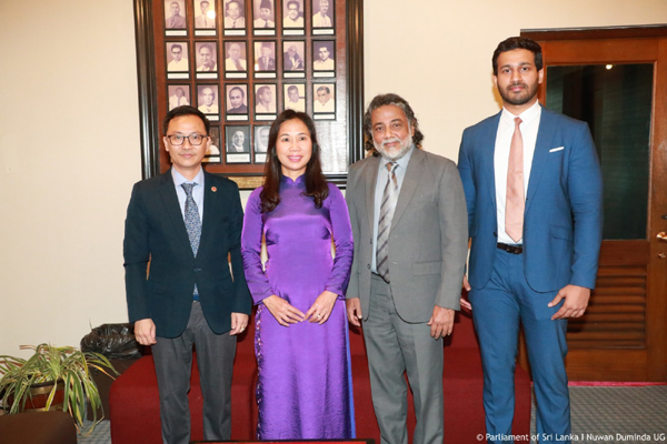 Parliament of Sri Lanka - News - The Vietnamese Ambassador meets the ...